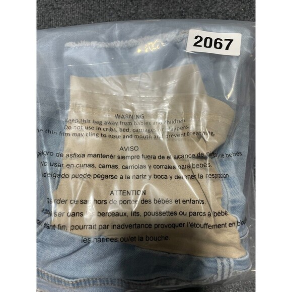 Indigo Blue Maternity Jeans Size Medium Straight Leg Distressed Light Blue - Picture 13 of 13